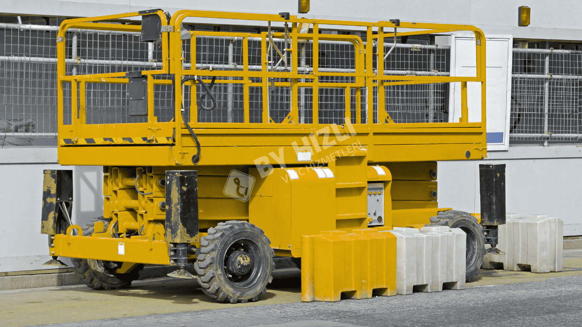 Bergama Makaslı Platform Vinç